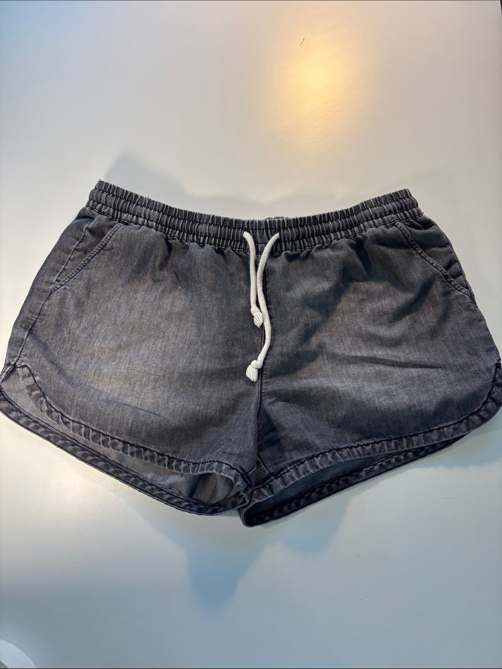 No Boundaries Women's Charcoal Gray Athletic Drawstring Shorts -563sku